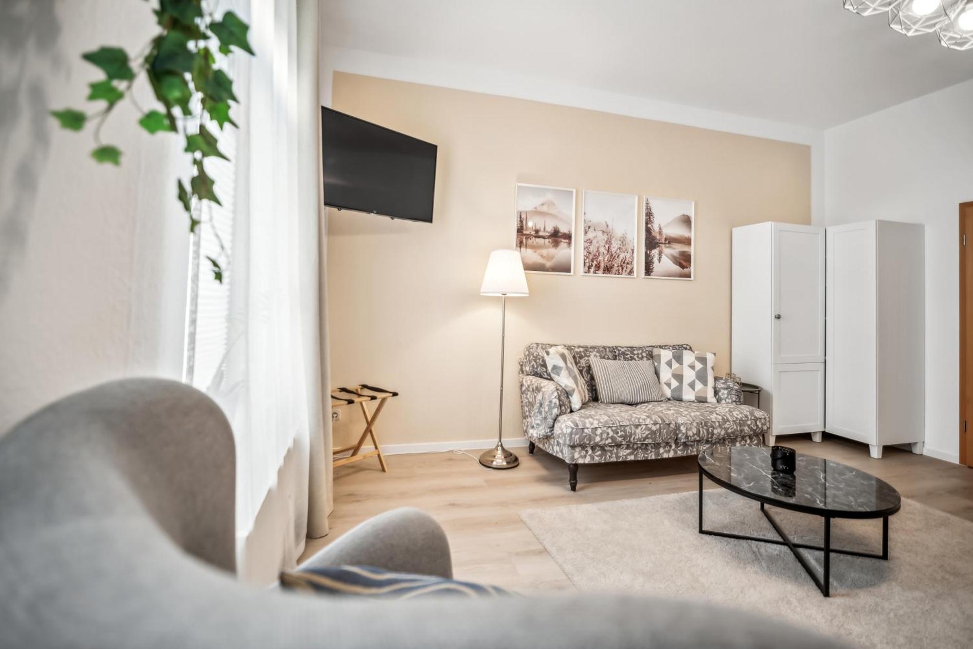 Roby-Erfurt Hbf-Nah, Balkon Apartment Exterior photo
